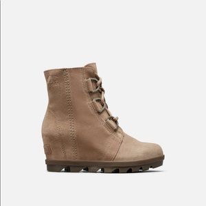 Sorel Joan of Arctic Wedge II big girls size 5